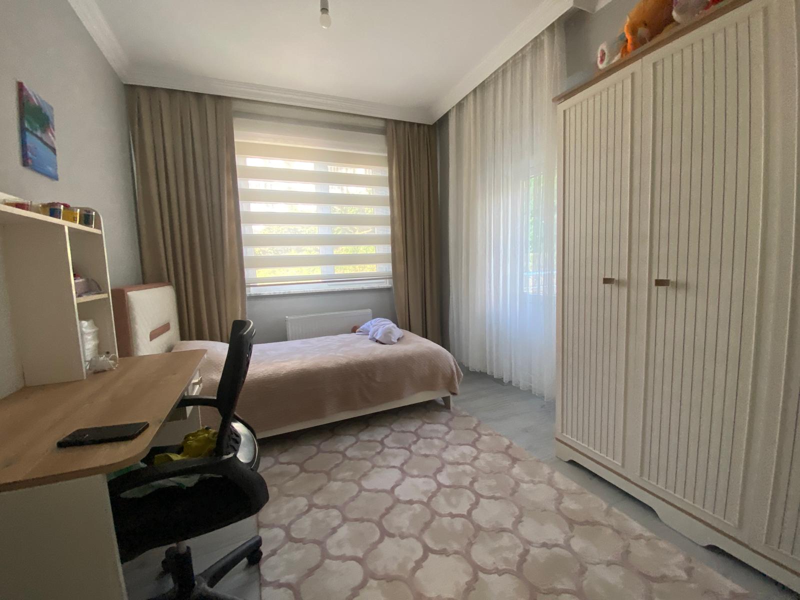 FATİH MAH. AYGÜZEL SİTESİNE 1. KAT 3+1 ACİL SATILIK DAİRE